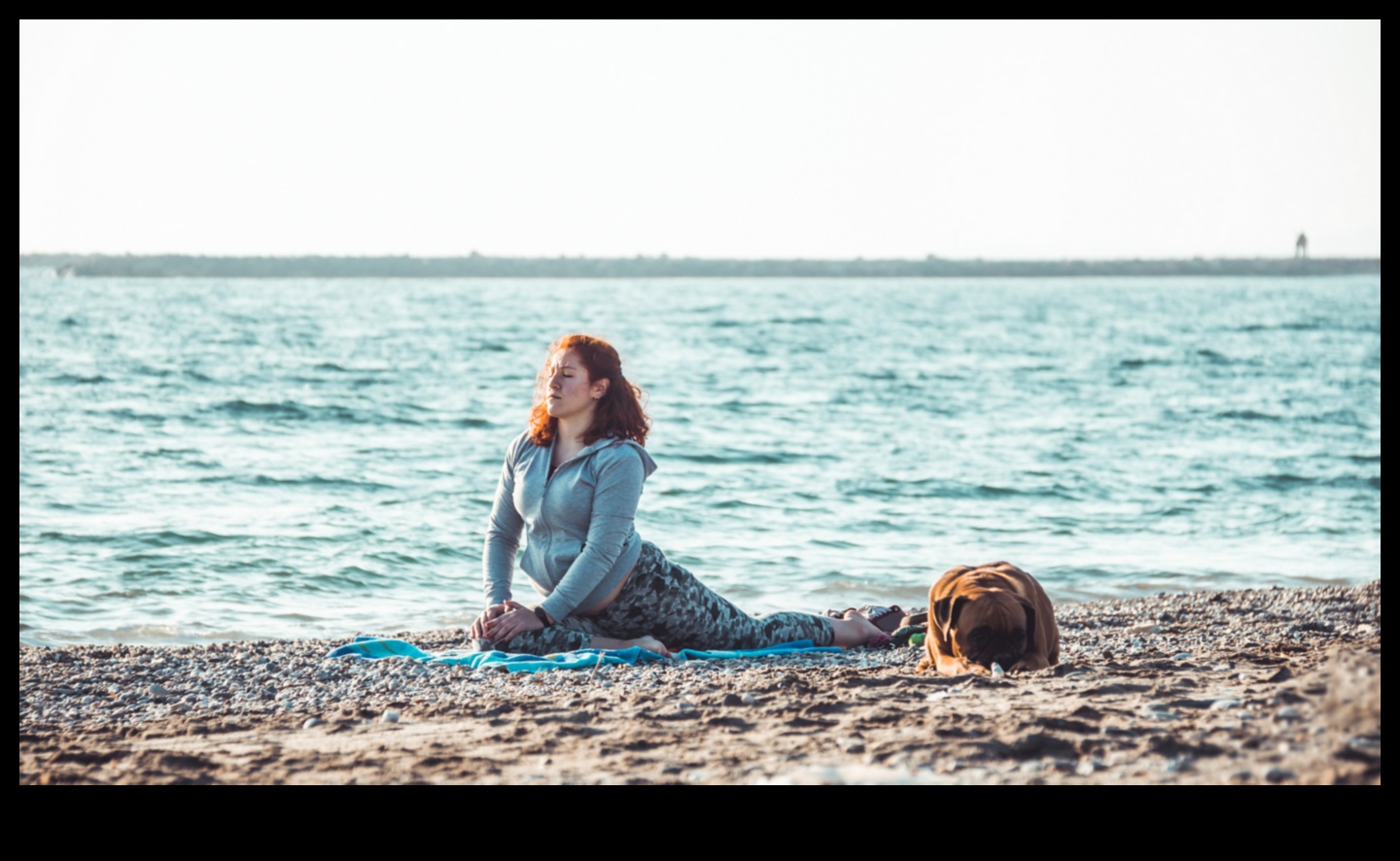 סימפוניית יוגה הרמוניה: מיזוג מיינדפולנס בכל תנועה